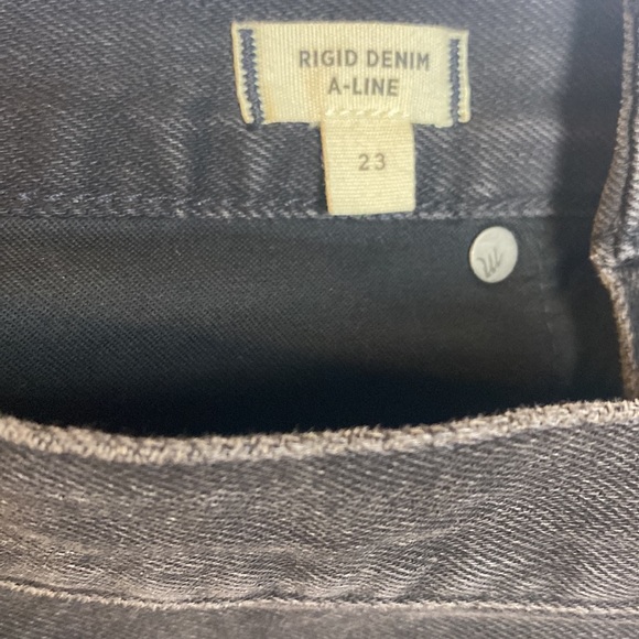 Madewel black denim mini skirt, four button fly, raw edge hem; Women’s size 23 - Picture 5 of 5